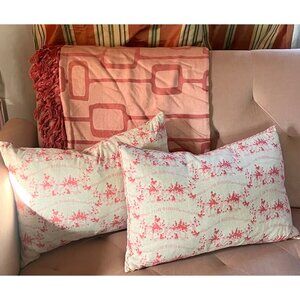 John Robshaw HTF Pink Cream Coral Throw Pillows Set Of 2 w/Down Inserts Scarce